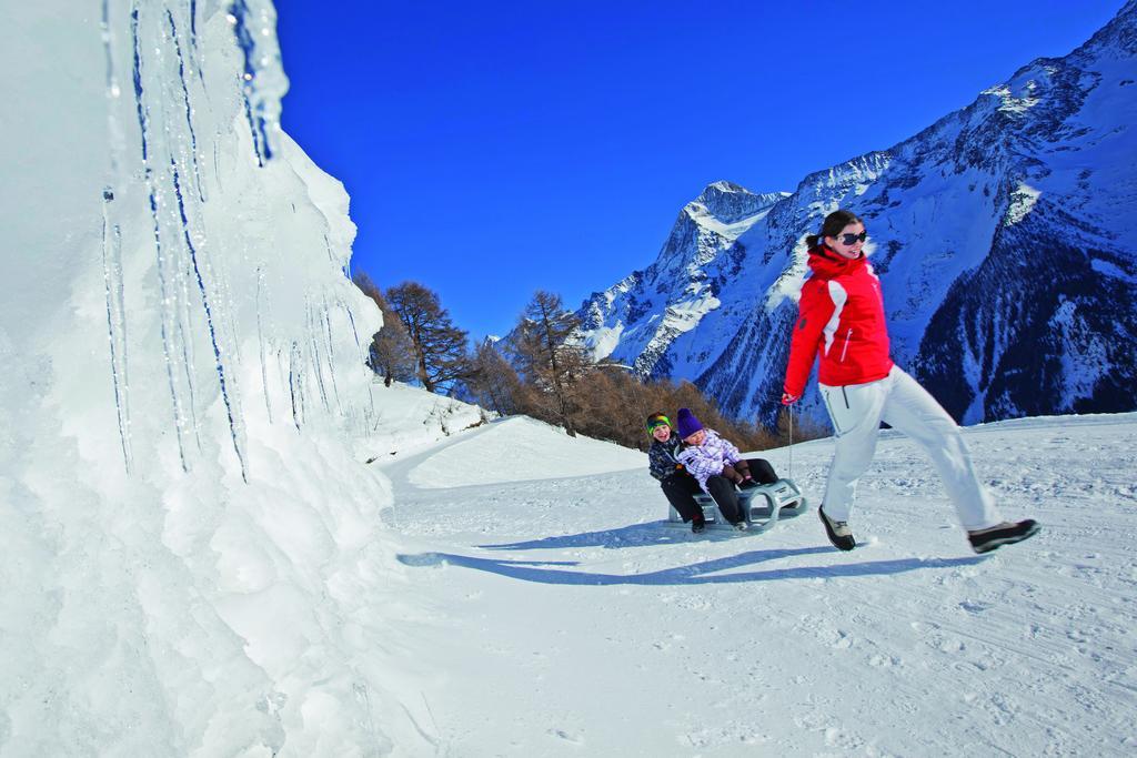 Alpenhotel Zur Wildi Lauchernalp Wiler Dış mekan fotoğraf